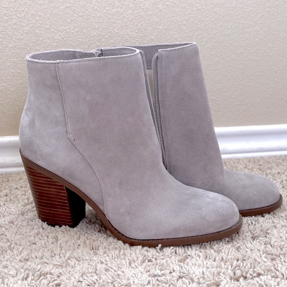 NWOT Sole Society Booties size 8